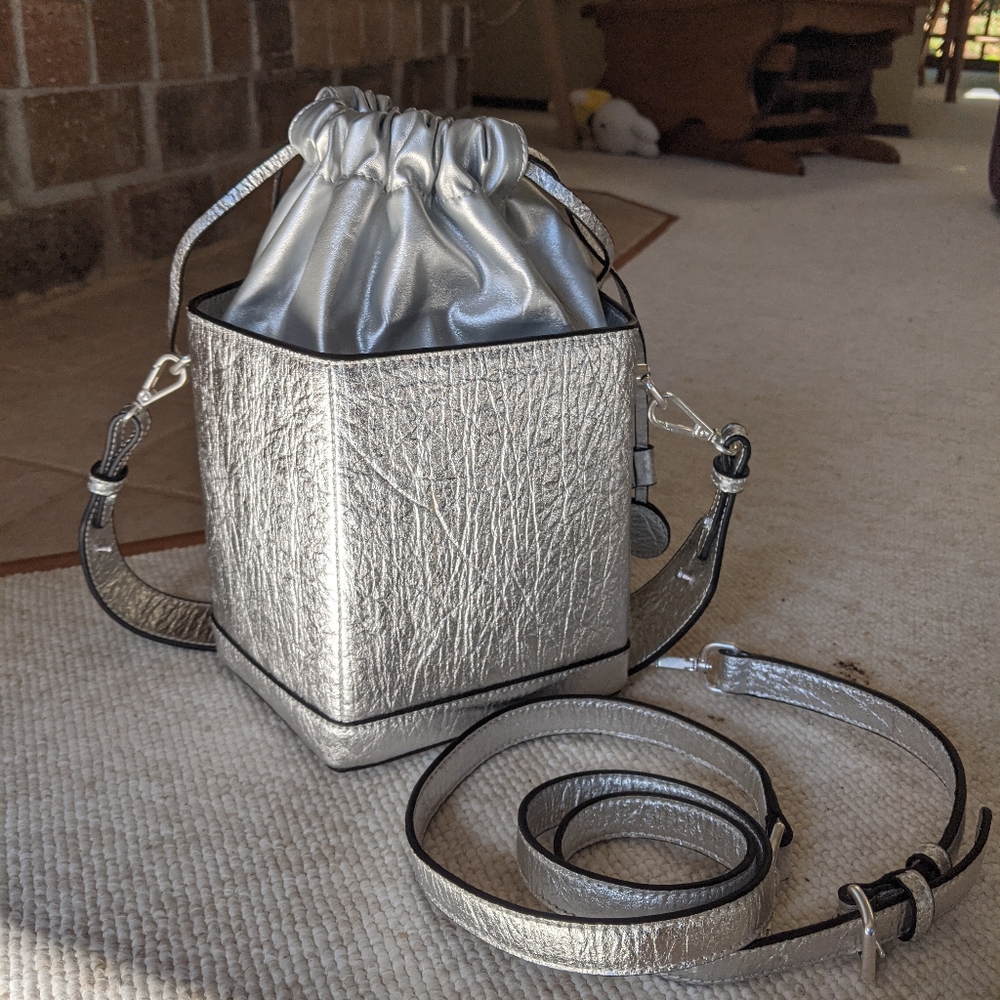 Alkeme Atelier fire bucket in pineapple leather